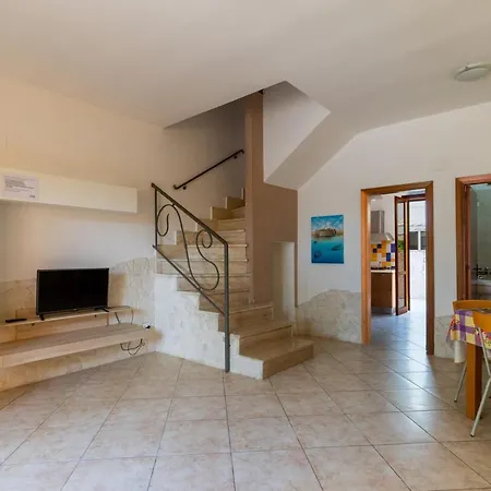 Holiday home Villino Baia